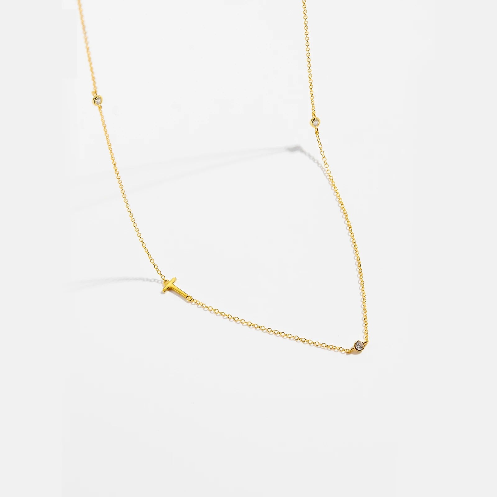 Colar Inicial + Ponto de Luz