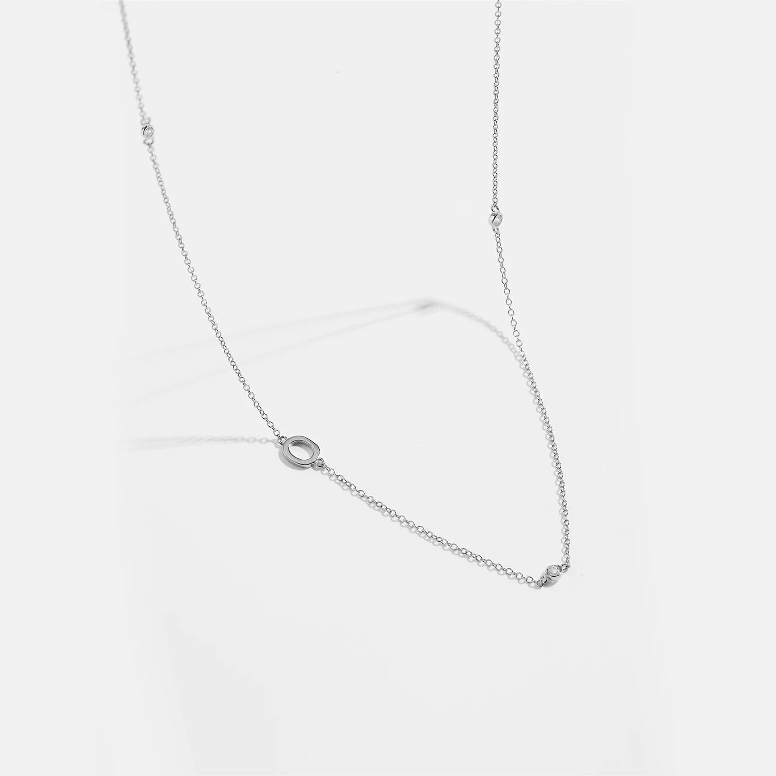 Colar Inicial + Ponto de Luz