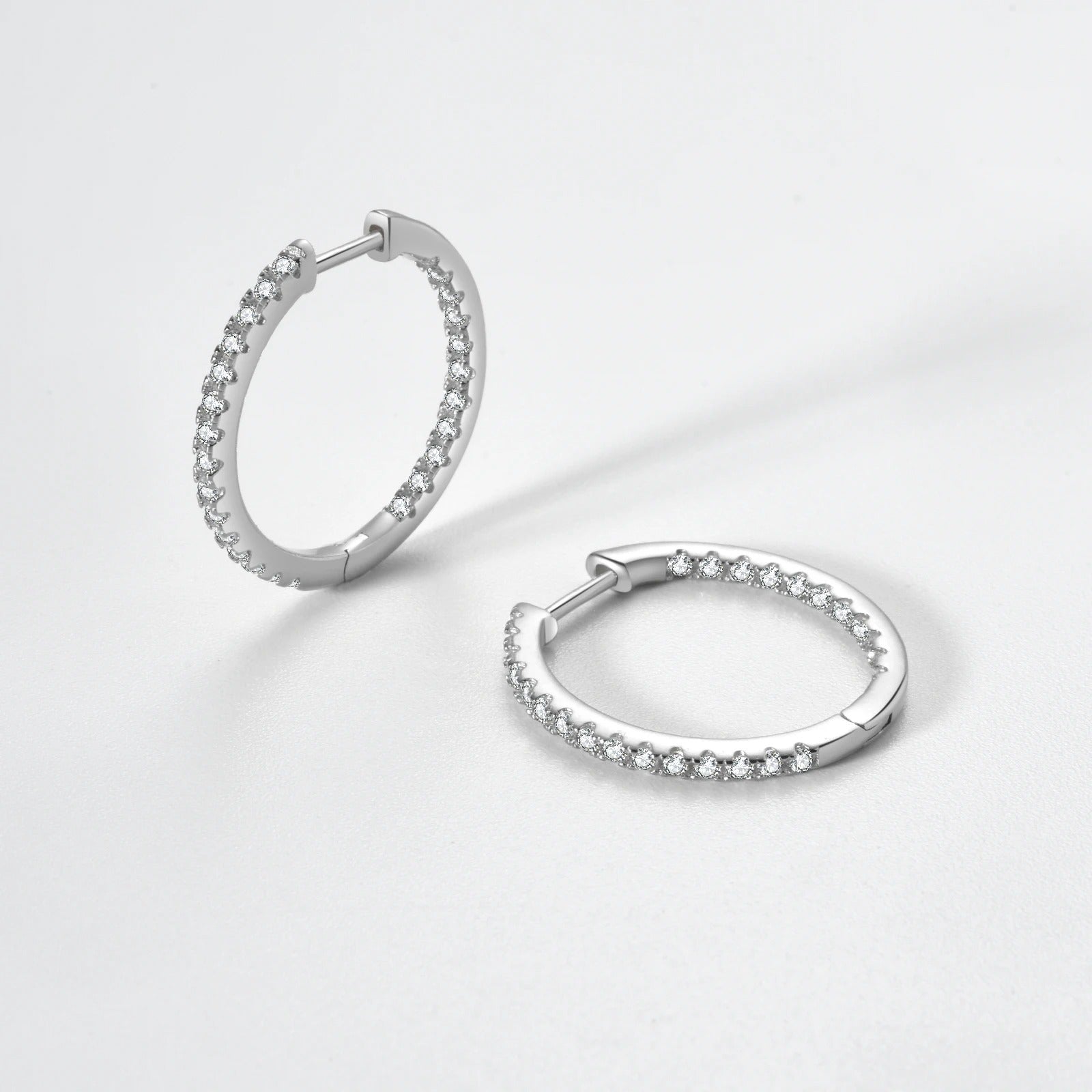 Argola cravejada Slim